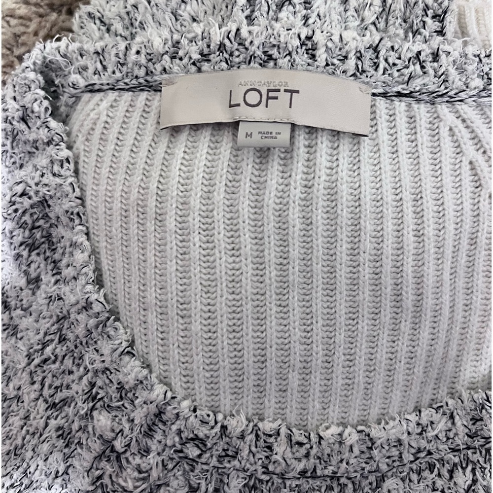 LOFT women’s size M sweater - Picture 5 of 6